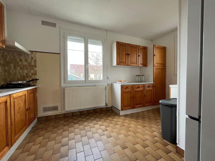 Maisonnette - Jardin Exterieur Champagne-sur-Seine Ngoại thất bức ảnh